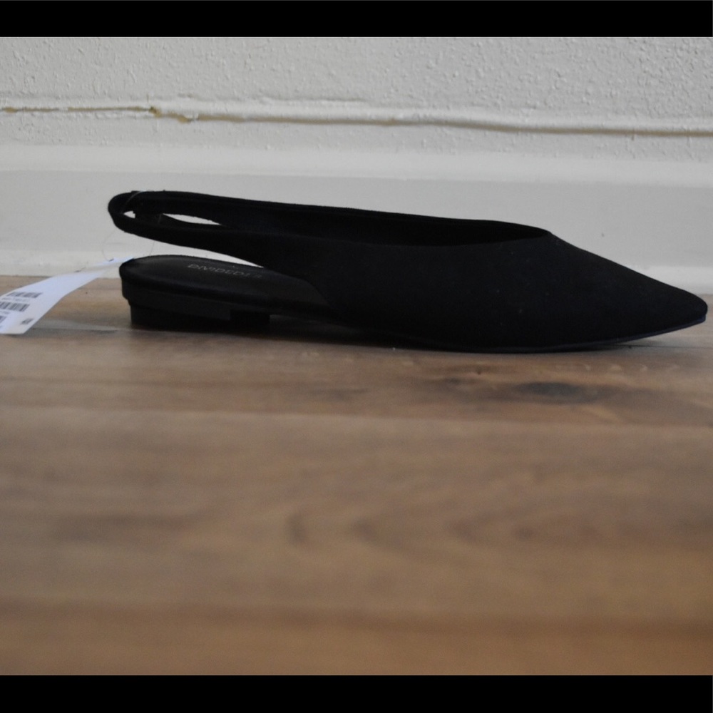 💜 Pointed Black Flats